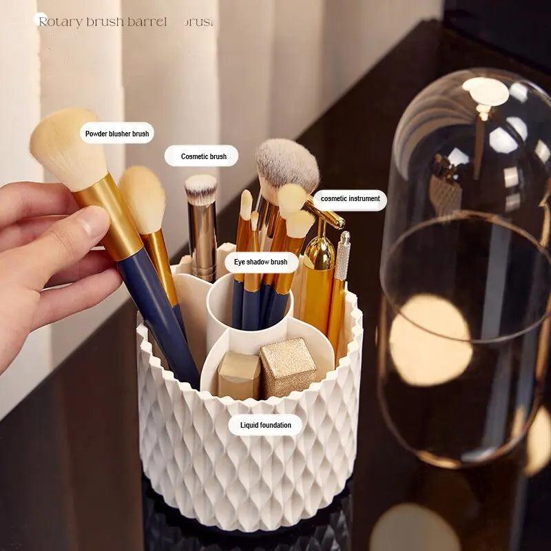 Rotating Makeup Brush Storage - ADIAMANT FINDS