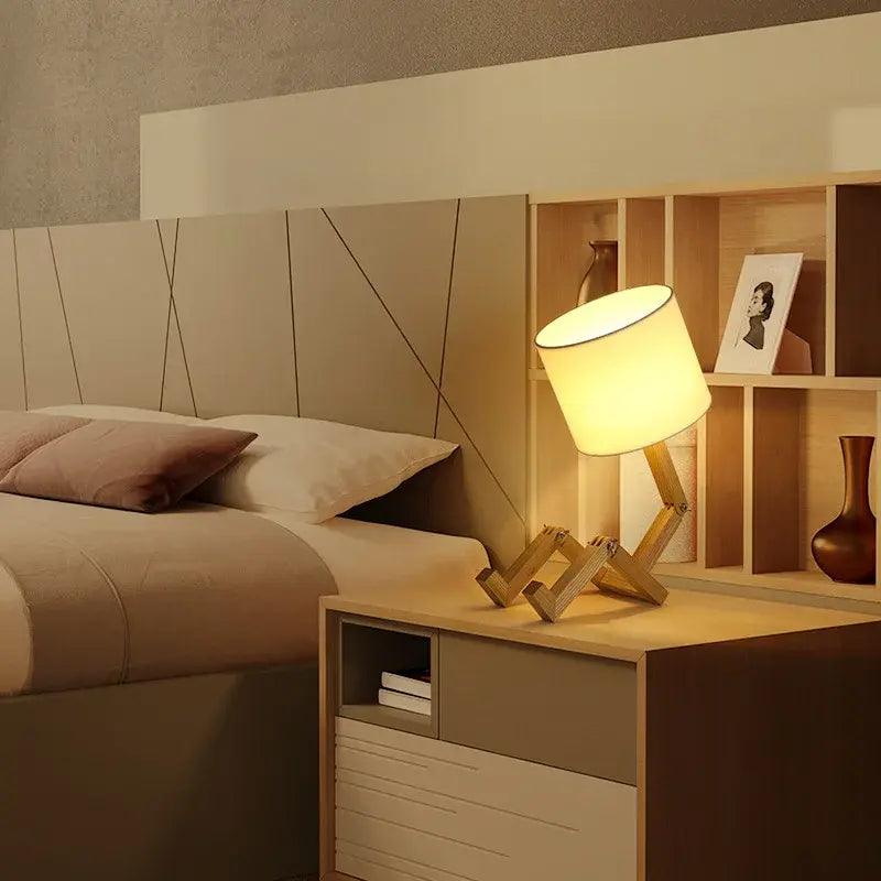 Table Lamp Robot Shape ADIAMANT FINDS