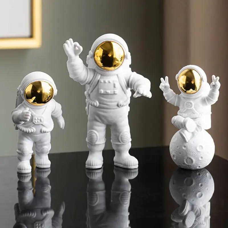 Astronaut and Moon Home Decor Set  | ADIAMANT FINDS