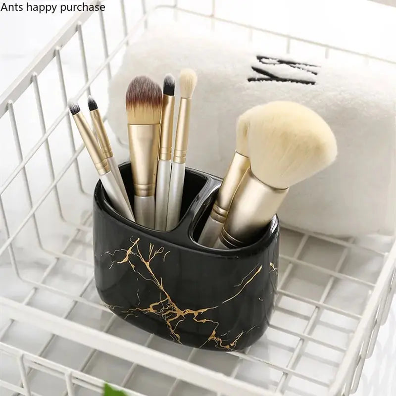 Ceramic toothbrush organizer and holder VELVET VOGUE