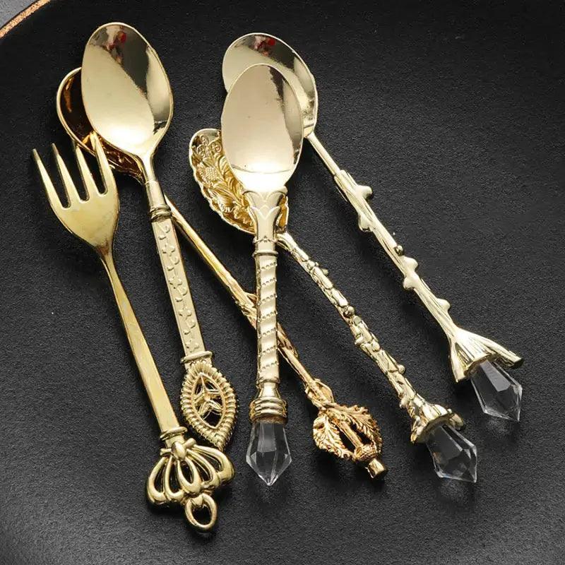 Vintage Dessert Royal Style Cutlery Set  | ADIAMANT FINDS