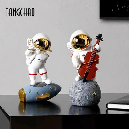 Cosmonaut Statues Decoration Accessories  | ADIAMANT FINDS